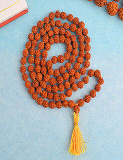 Mukhi Kantha Rudraksha Mala
